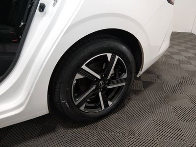 2024 Nissan Sentra — photo 10 view