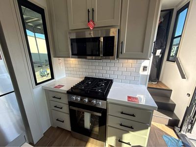2026 Grand Solitude - Photo 16