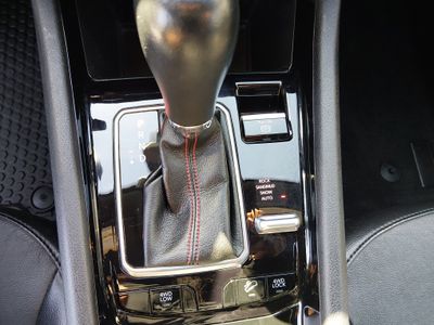 2023 Jeep Compass - Photo 16