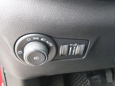2023 Jeep Compass - Photo 13