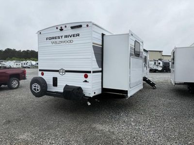 2026 Forest River RV Wildwood - Photo 5