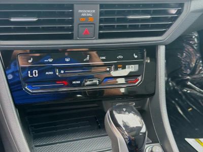 2026 Volkswagen Jetta — photo 14 view