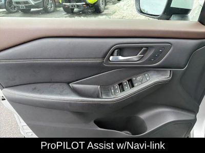 2022 Nissan Rogue SL - Photo 15
