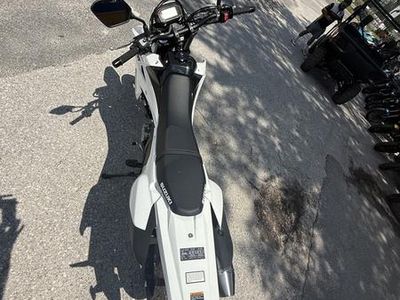 2025 Suzuki DR-Z4SM - Photo 8