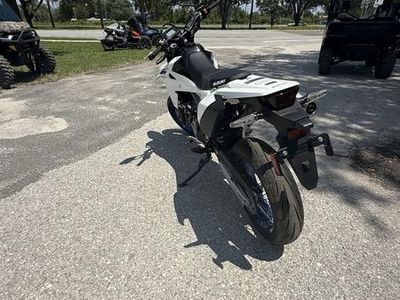 2025 Suzuki DR-Z4SM - Photo 3