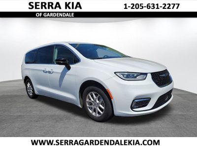 2024 Chrysler Pacifica - Photo 1