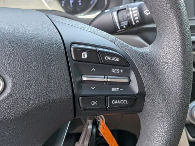 2020 Hyundai Elantra — photo 23 view