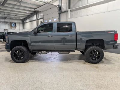 2017 Chevrolet Silverado 1500 — detail view