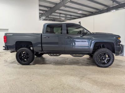 2017 Chevrolet Silverado 1500 — side profile view