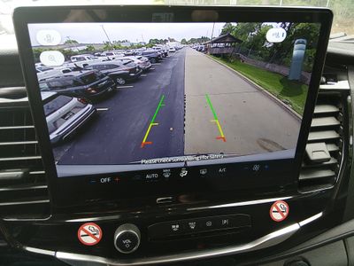 2024 Ford Transit Passenger Wagon - Photo 16