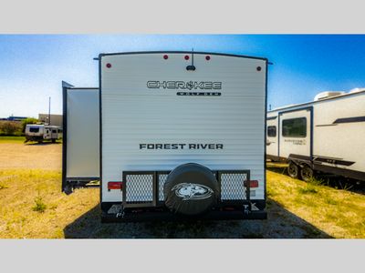 2026 Forest River RV Cherokee Wolf Den - Photo 7
