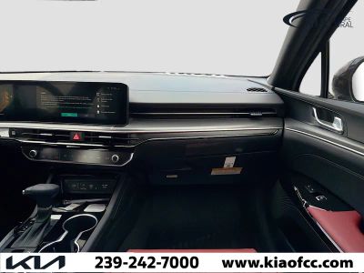 2026 Kia K5 — photo 17 view