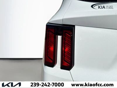 2026 Kia Sorento — photo 9 view