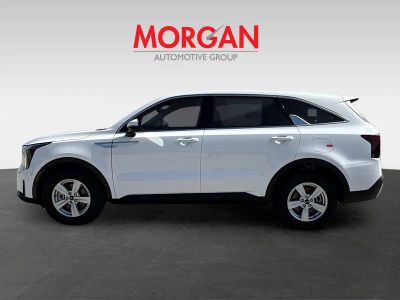 2026 Kia Sorento — side profile view