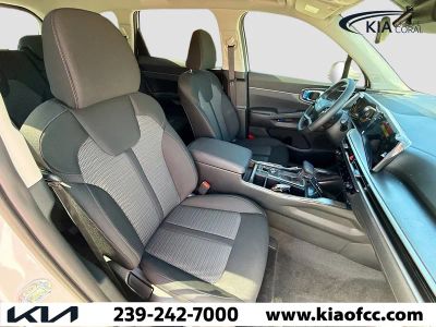 2026 Kia Sorento — photo 14 view