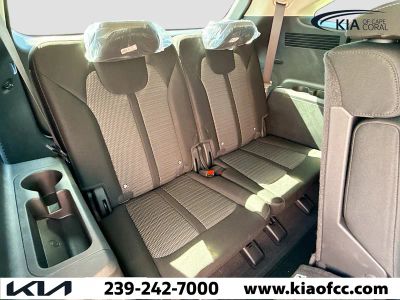 2026 Kia Sorento — photo 19 view