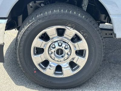2026 Ford F-250SD — photo 11 view