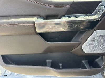 2026 Ford F-250SD — photo 10 view