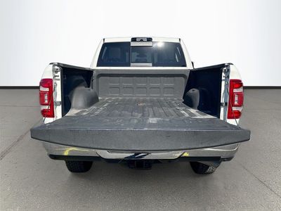 2022 Ram 3500 - Photo 25