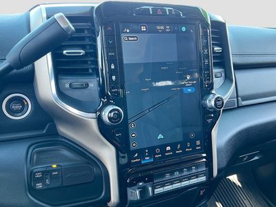 2022 Ram 3500 - Photo 13