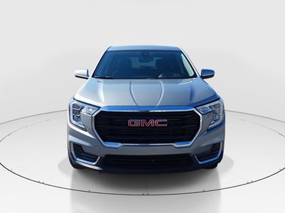 2024 GMC Terrain - Photo 2