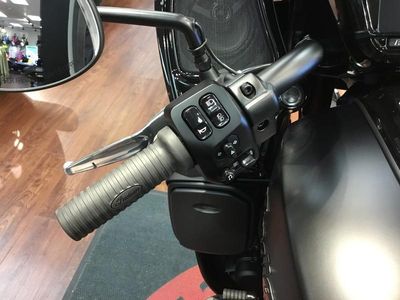2025 Indian Motorcycle Pursuit Dark Horse 112 Black Smoke - Photo 11