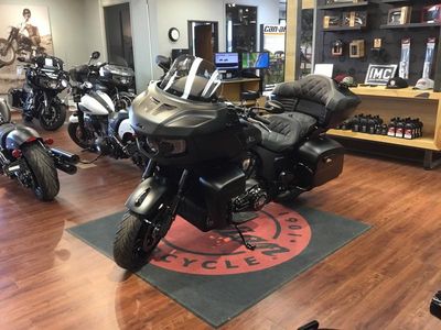 2025 Indian Motorcycle Pursuit Dark Horse 112 Black Smoke - Photo 4