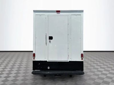 2025 Ford E-350SD — detail view