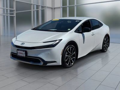 2024 Toyota Prius Prime XSE in Pearl — front three-quarter view