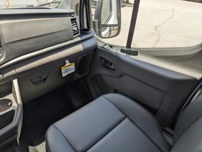 2025 Ford Transit-150 — photo 15 view