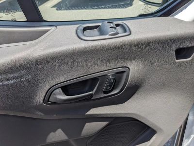 2025 Ford Transit-150 — photo 17 view