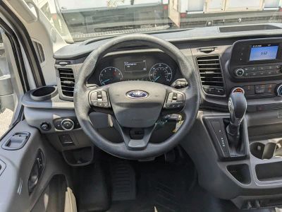 2025 Ford Transit-150 — photo 13 view