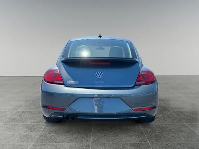 2017 Volkswagen Beetle — detail view