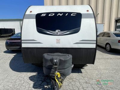 2023 Venture RV Venture - Photo 2