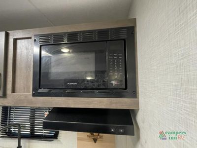 2023 Venture RV Venture - Photo 18