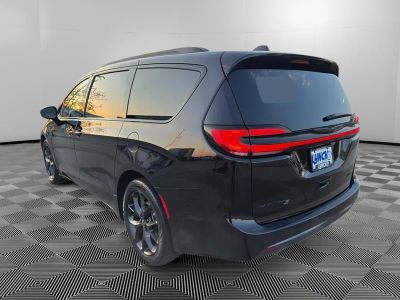 2025 Chrysler Pacifica — rear three-quarter view
