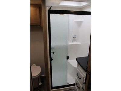 2022 Keystone Raptor - Photo 13