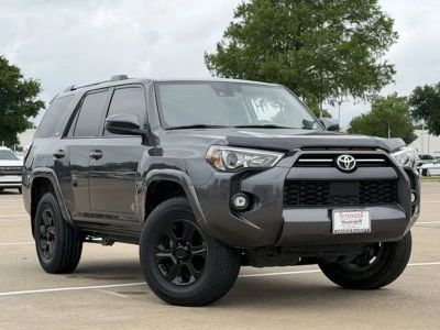 2023 Toyota 4Runner - Photo 2