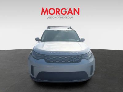 2023 Land Rover Discovery — side profile view