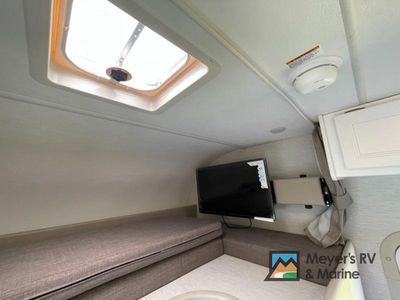 2026 Thor Motor Coach Chateau - Photo 31