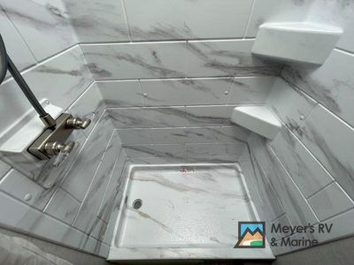 2026 Thor Motor Coach Chateau - Photo 27