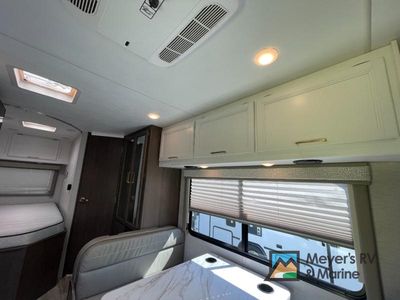 2026 Thor Motor Coach Chateau - Photo 12