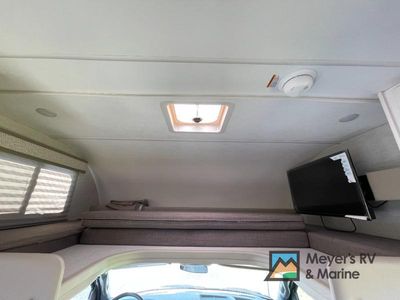 2026 Thor Motor Coach Chateau - Photo 30