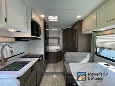 2026 Thor Motor Coach Chateau - Photo 7