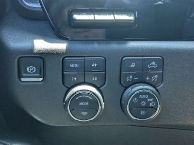 2025 Chevrolet Silverado 1500 — photo 23 view