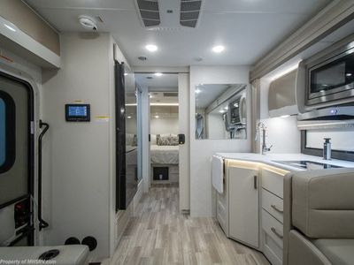 2026 Thor Motor Coach Vegas - Photo 9