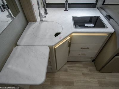 2026 Thor Motor Coach Vegas - Photo 14