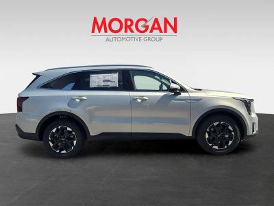 2026 Kia Sorento — photo 9 view