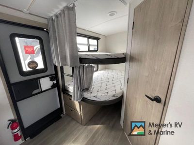 2026 Grand Design Imagine - Photo 19