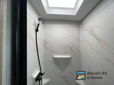 2026 Grand Design Imagine - Photo 26